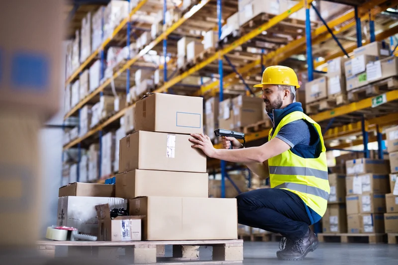 Controllo disponibilità e preparazione ordini